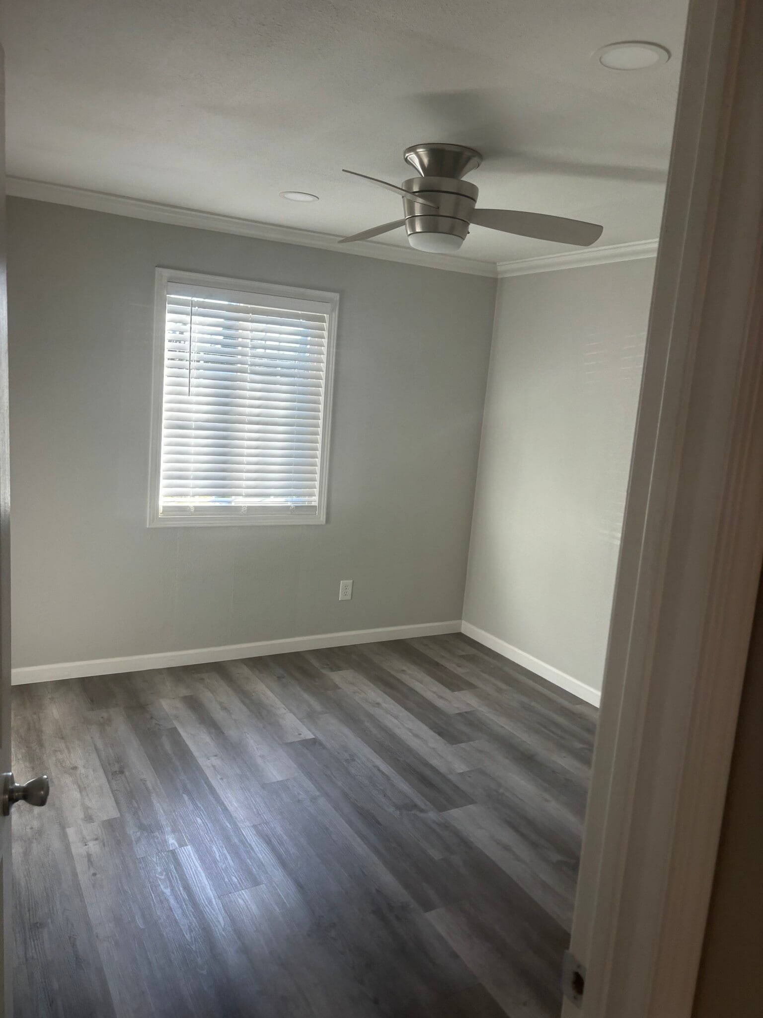 Building Photo - 2221 19th Ave