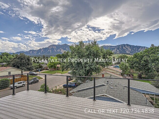 Building Photo - 3595 Darley Ave