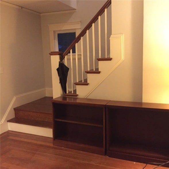 Building Photo - 182 Calla St