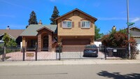 Building Photo - 1703 Diablo Creek Dr