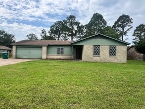 Building Photo - 2619 Calle Hermosa St