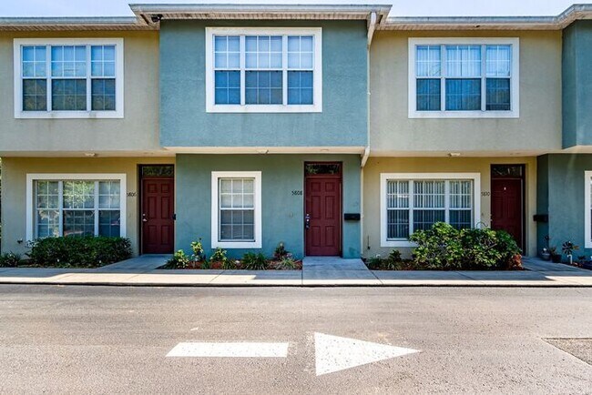 Primary Photo - NOW AVAILABLE!!! Beautiful Large Town-home!