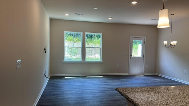 Building Photo - 897 Falls Grove Trl