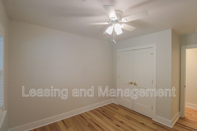 Building Photo - 1757 Skinner Ave