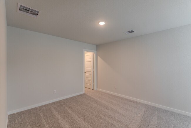 Building Photo - 8555 Blueberry Ash St