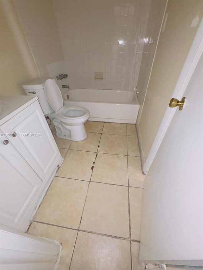 Building Photo - 19841 SW 114th Ave