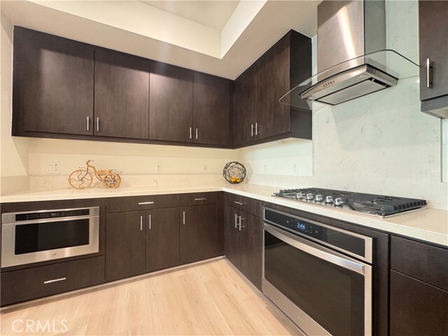 Building Photo - 2536 Nolita