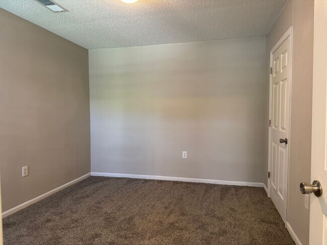 Building Photo - 3730 Pardue Woods Pl