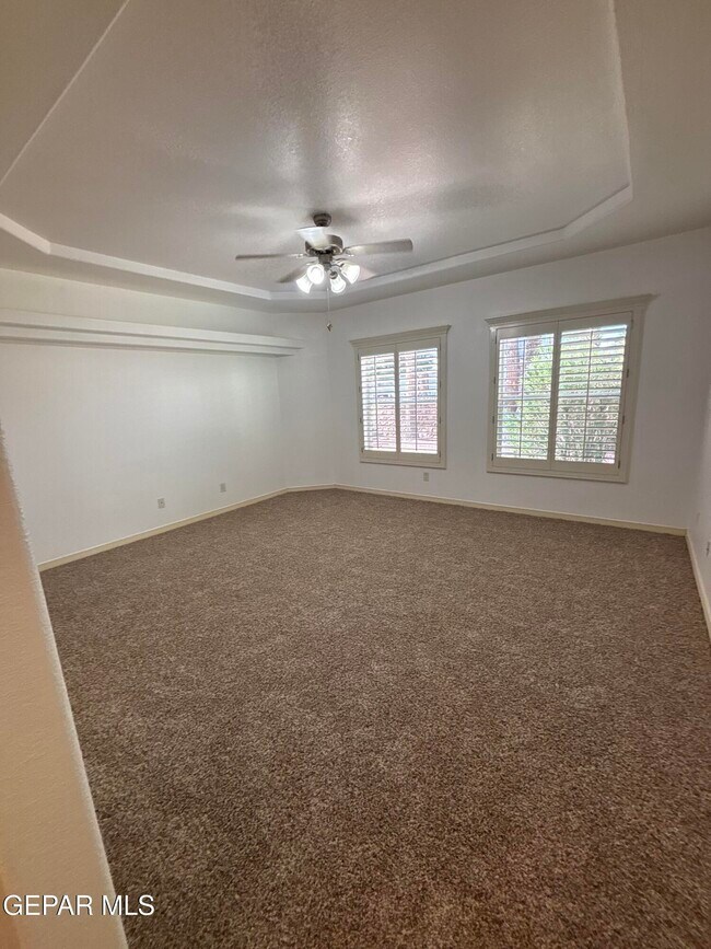 Building Photo - 717 Cinnamon Teal Cir