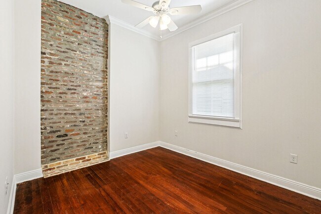 Building Photo - Updated Bywater 3-Bedroom Cottage on Alvar Street
