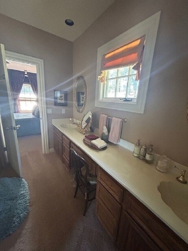 Building Photo - Charming Furnished Estate on Spring Mountain – St. Helena, CA