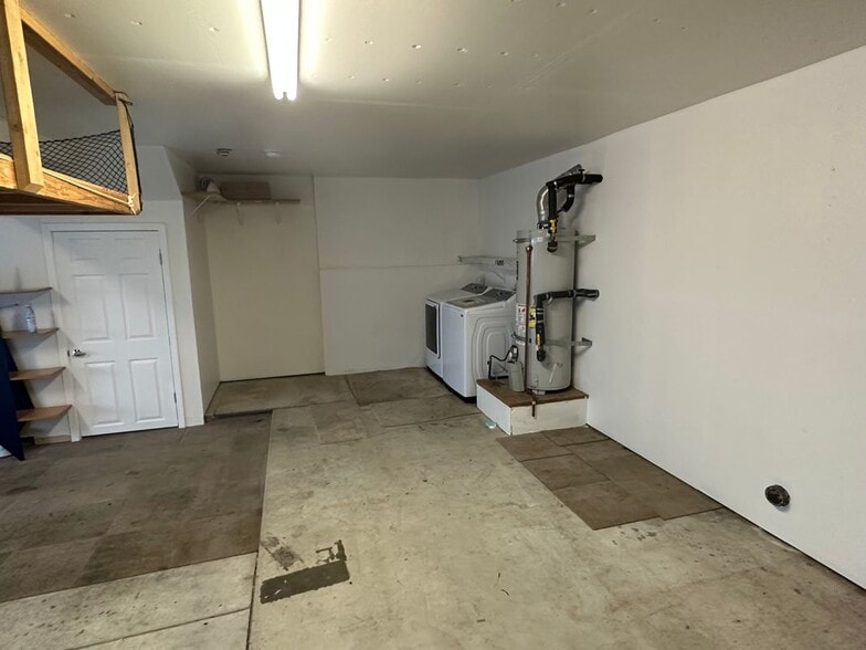 Building Photo - 450 Navaro Way