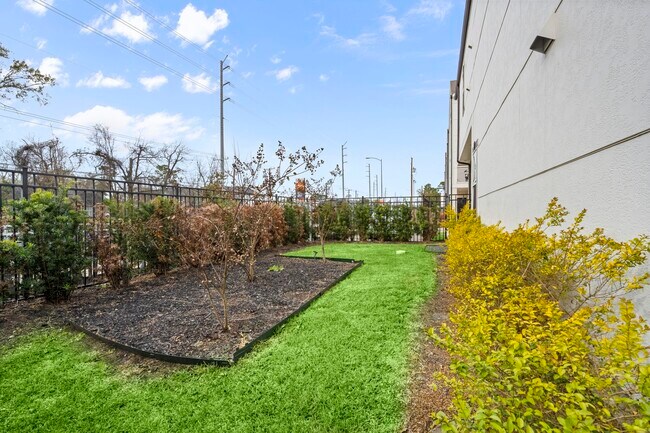 Building Photo - 5434 Wheatley St