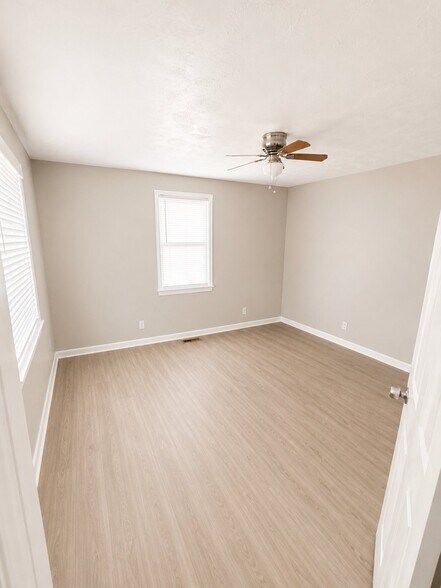 Building Photo - 826 Fort Hill St