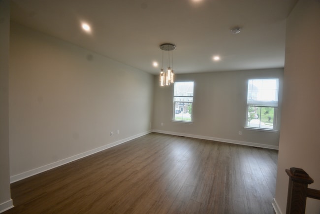 Building Photo - A Beautiful New 3 Bedroom Townhouse