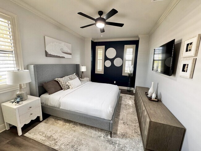 Building Photo - 414 SE 21st Terrace