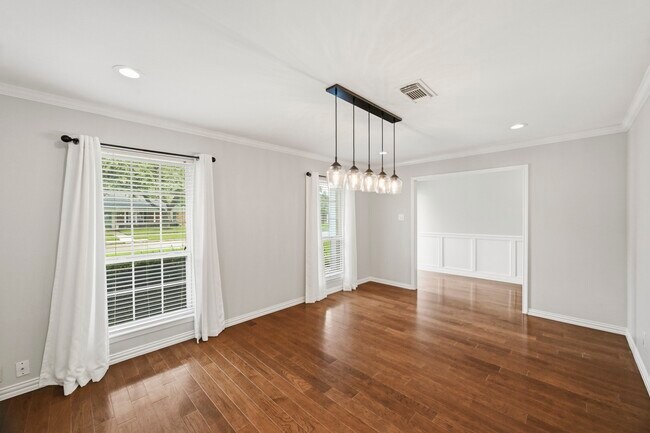 Building Photo - 6131 Yarwell Dr