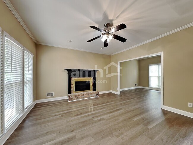 Building Photo - 6105 Braidwood Ct