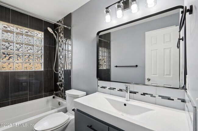 Building Photo - 1854 Lakotna Dr