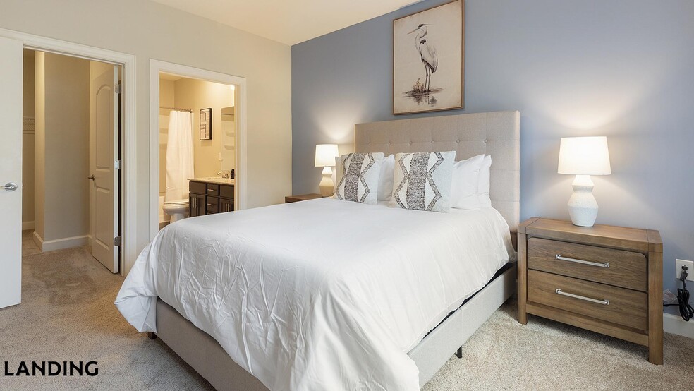 Building Photo - 3000 Daventry Cir