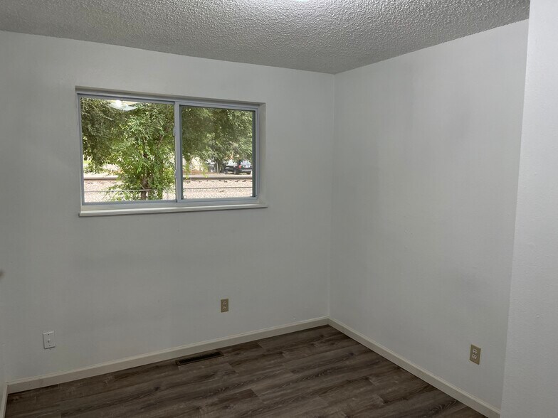 Building Photo - 1426 Centennial Dr