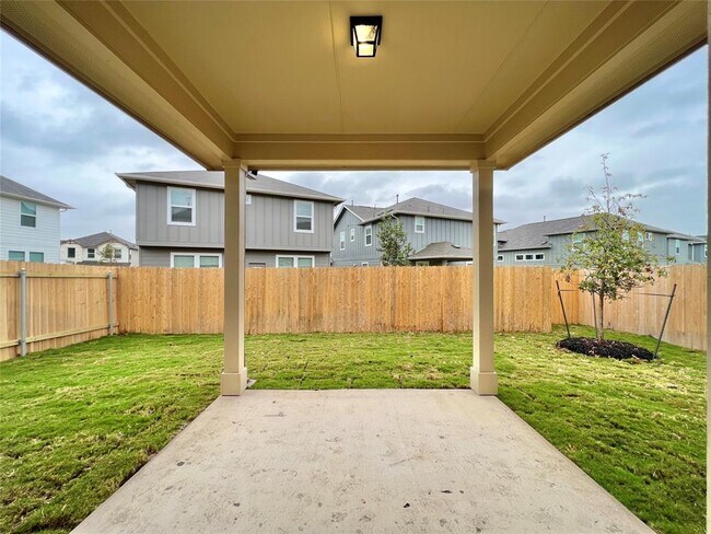 Building Photo - 3200 College Park Dr