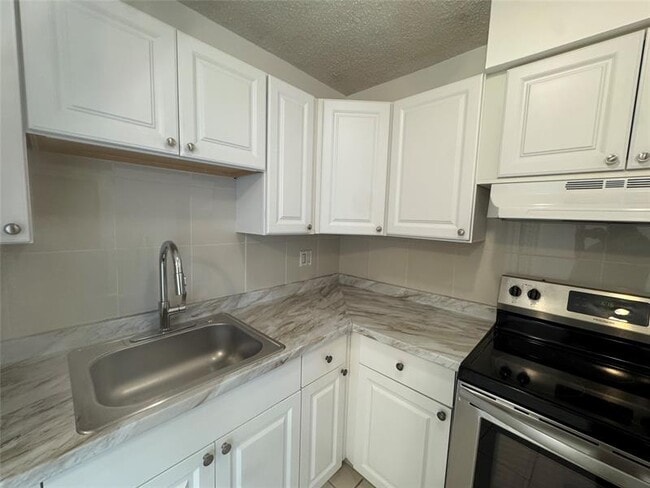 Building Photo - 1795 NW 55th Ave