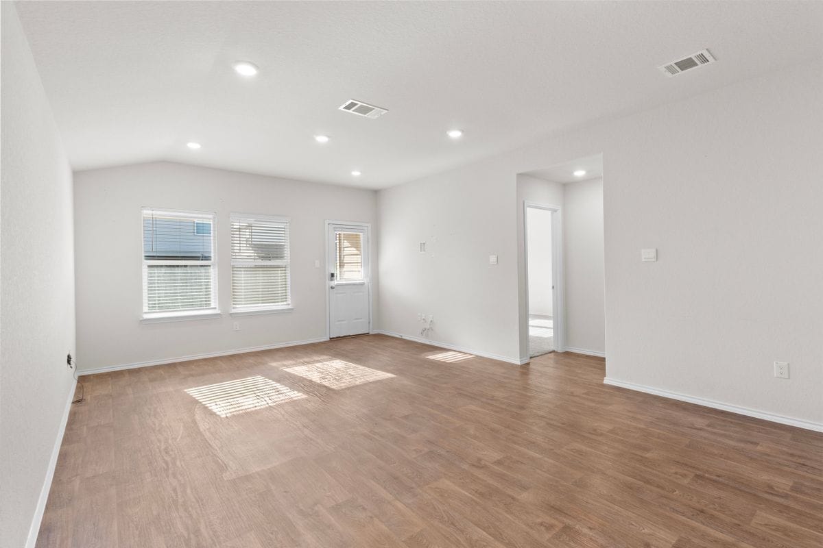 Building Photo - 3303 Mission River