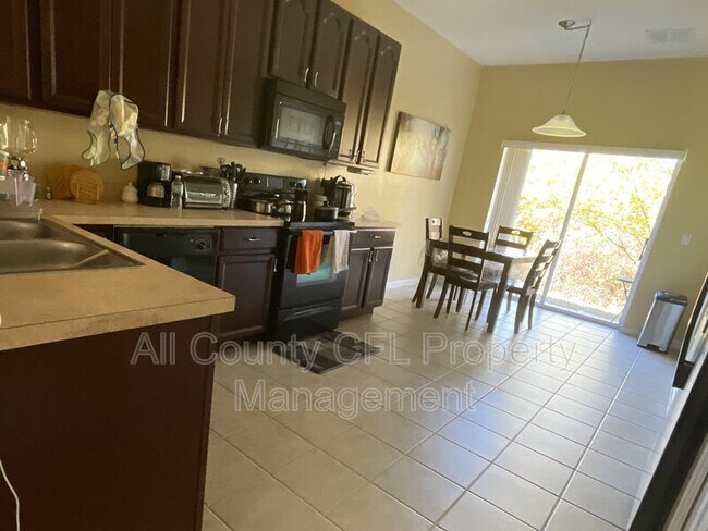 Building Photo - 12001 Great Commission Way