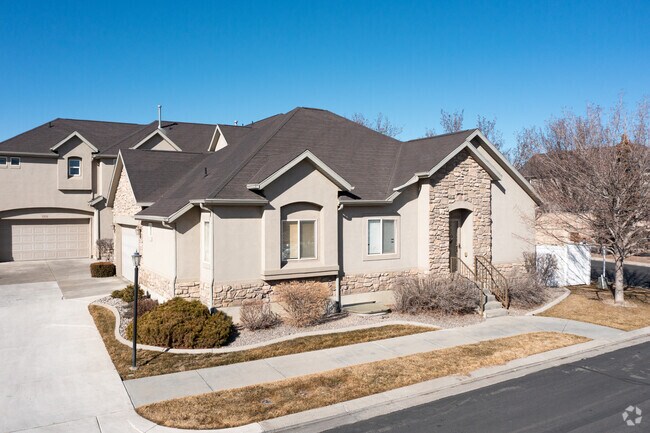 Building Photo - The Garden at South Jordan