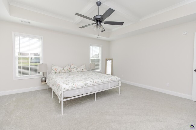 Building Photo - 210 Saraland Trl