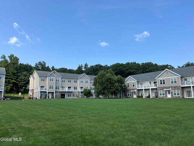 Building Photo - 74 Weibel Ave