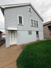Building Photo - 1314 121st St