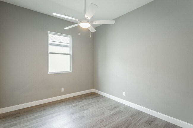 Building Photo - Brand new 3 bedroom 2 bath
