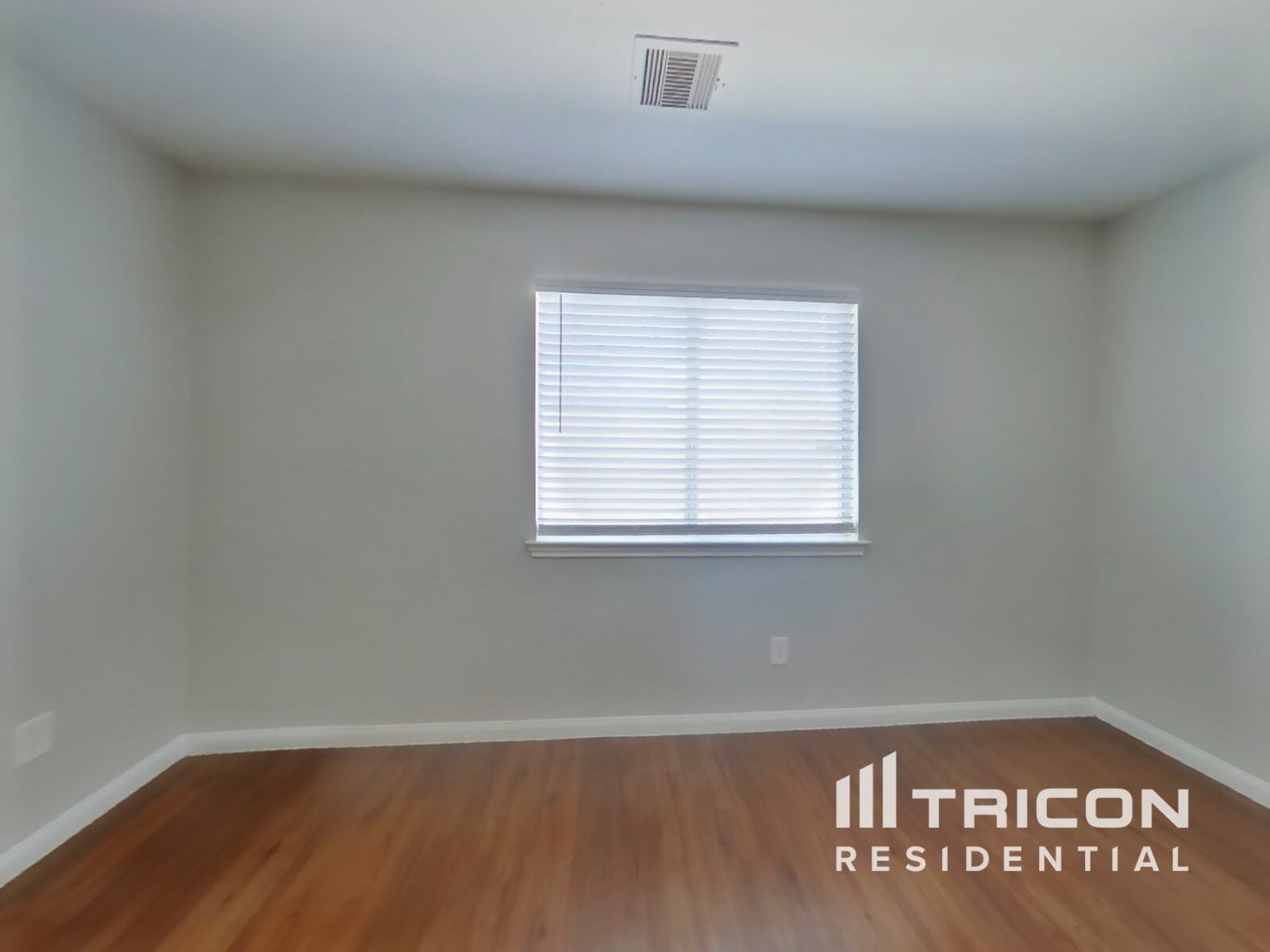 Building Photo - 21414 Jamals Way