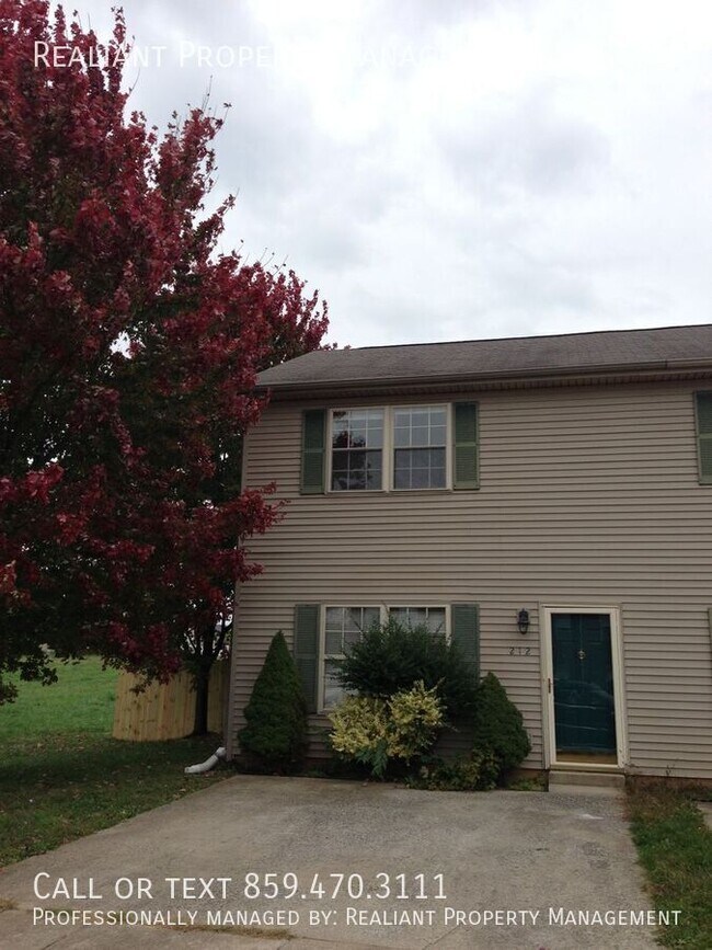 Building Photo - 212 Coburn-