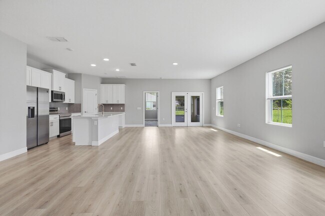 Building Photo - 5574 SW 128th Pl