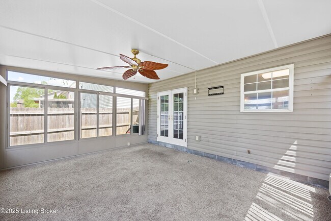 Building Photo - 6606 Timberbend Dr