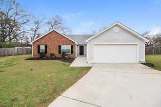 Building Photo - 11570 Vinea Ln