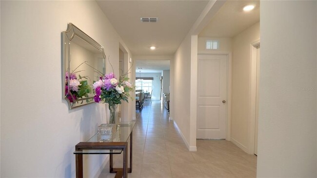 Building Photo - 7011 SW 136th Ln