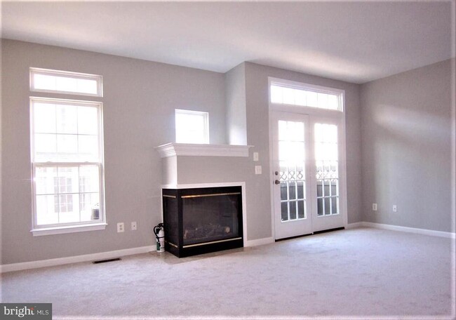 Building Photo - 12401 Benjamin Hill Ln