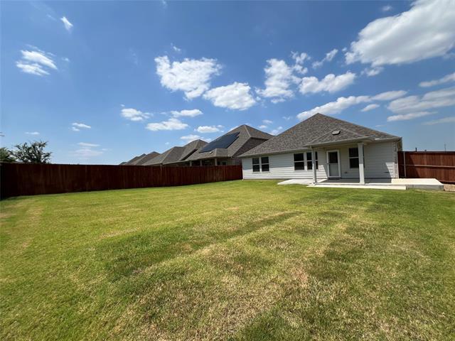 Building Photo - 2101 Sun Star Dr