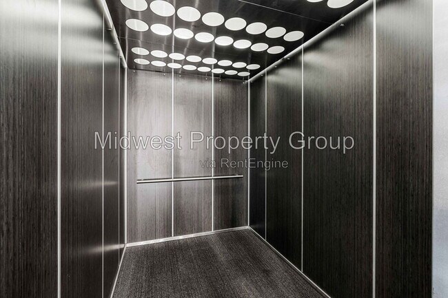 Building Photo - 4100 Lindell Blvd