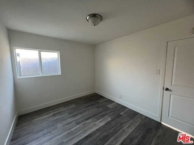 Building Photo - 3239 139th St