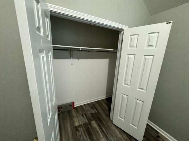 Building Photo - 3BR/2BA Home