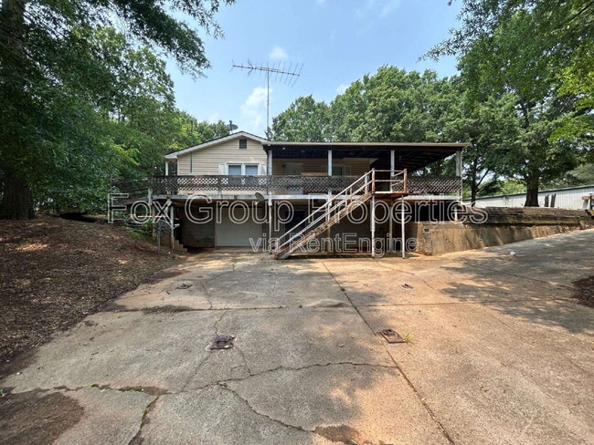 Building Photo - 579 Old Speedway Dr NW