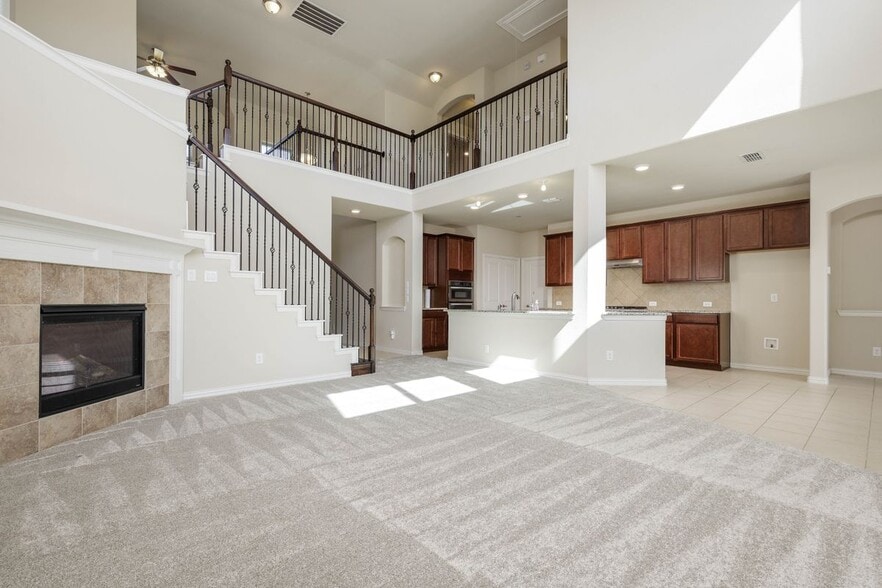 Building Photo - 11513 Beckton St