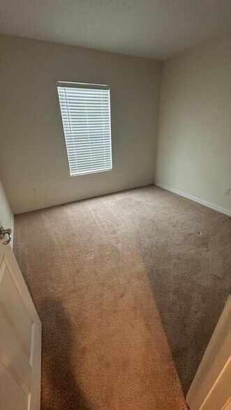 Building Photo - 9189 Camden Gardens St