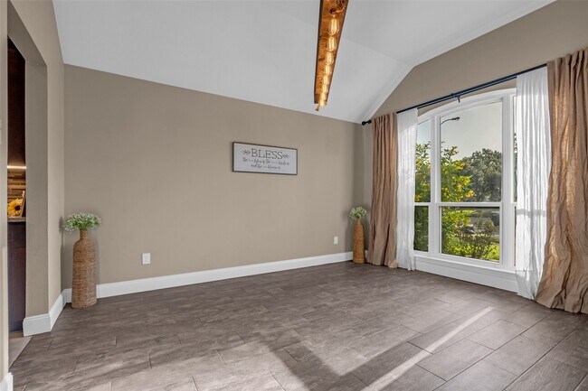 Building Photo - 11506 Faulkey Gully Cir