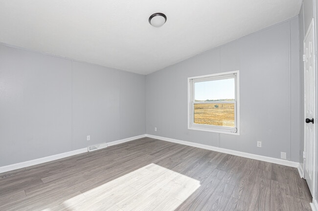 Building Photo - 20945 Via Duran Point